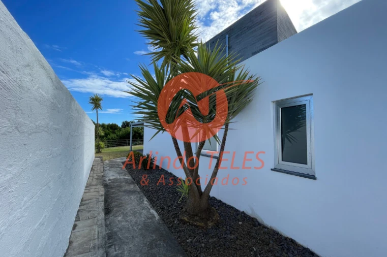 Moradia T3 para Venda em São Mateus da Calheta Foto 36