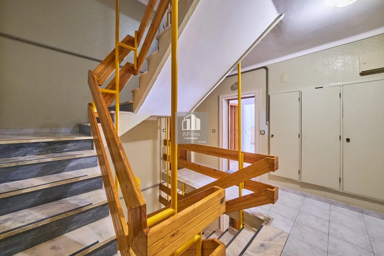 Apartamento para Venda em Costa da Caparica Foto 8