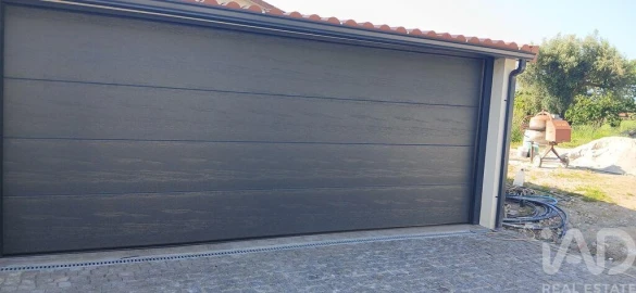Moradia T3 para Venda em Cossourado