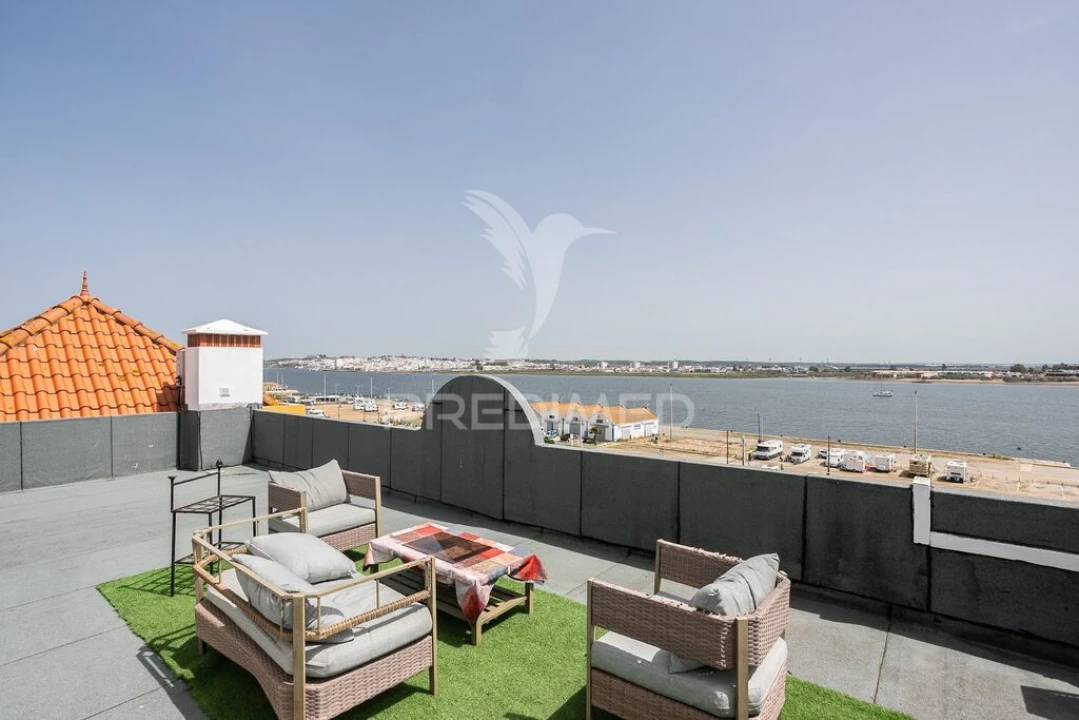 Apartamento T2 para Venda em Vila Real de Santo Antonio Foto 2