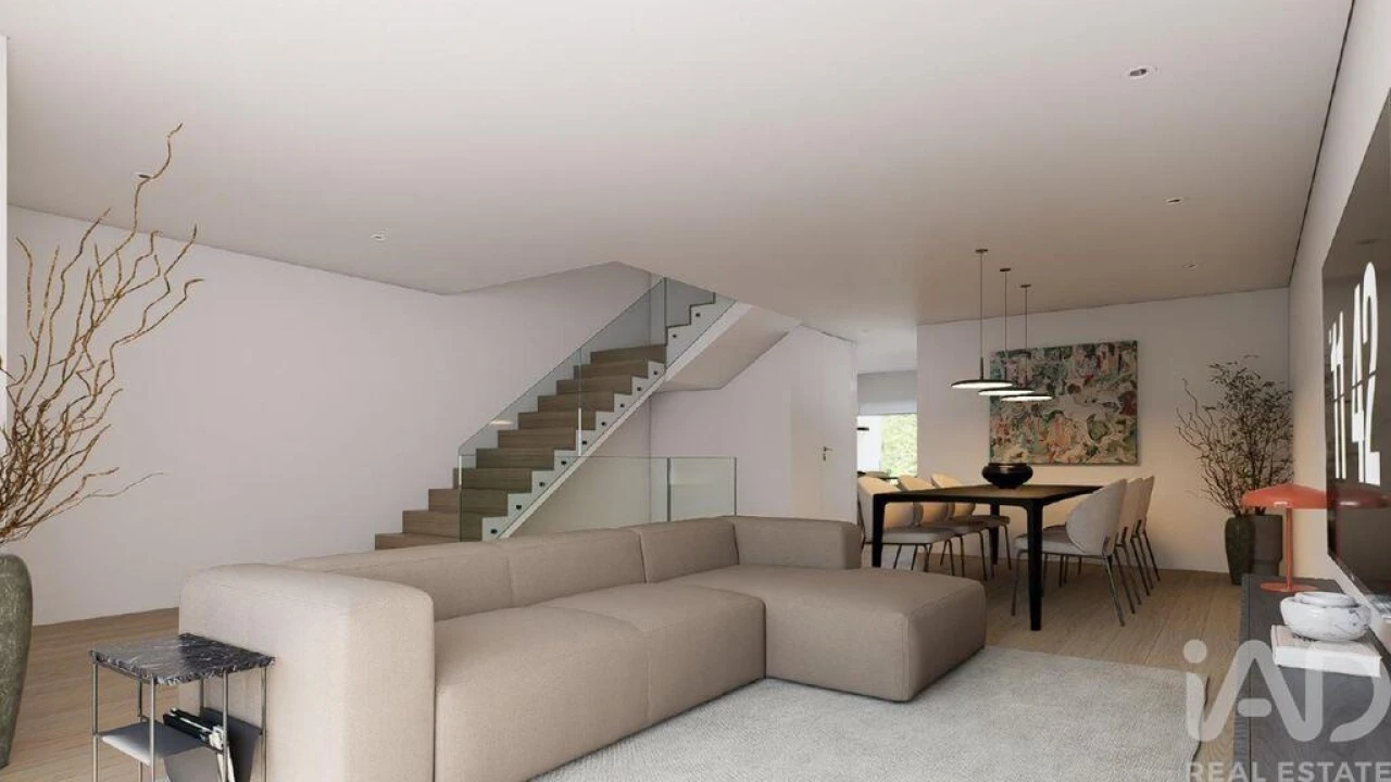 Moradia T3 para Venda em Fânzeres e São Pedro da Cova Foto 7