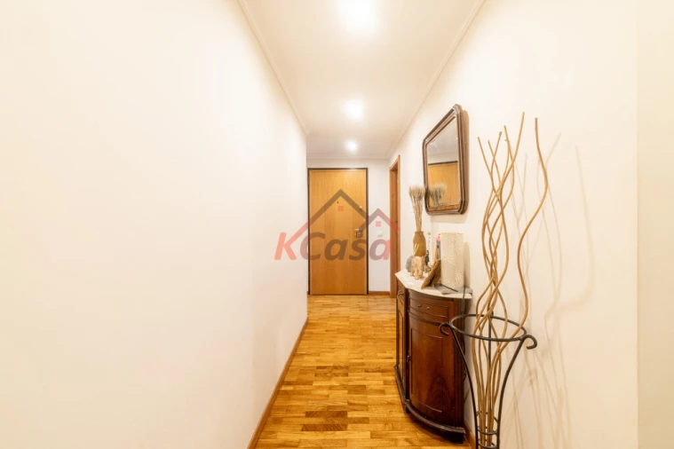 Apartamento T2 para Venda em Rio Tinto Foto 11