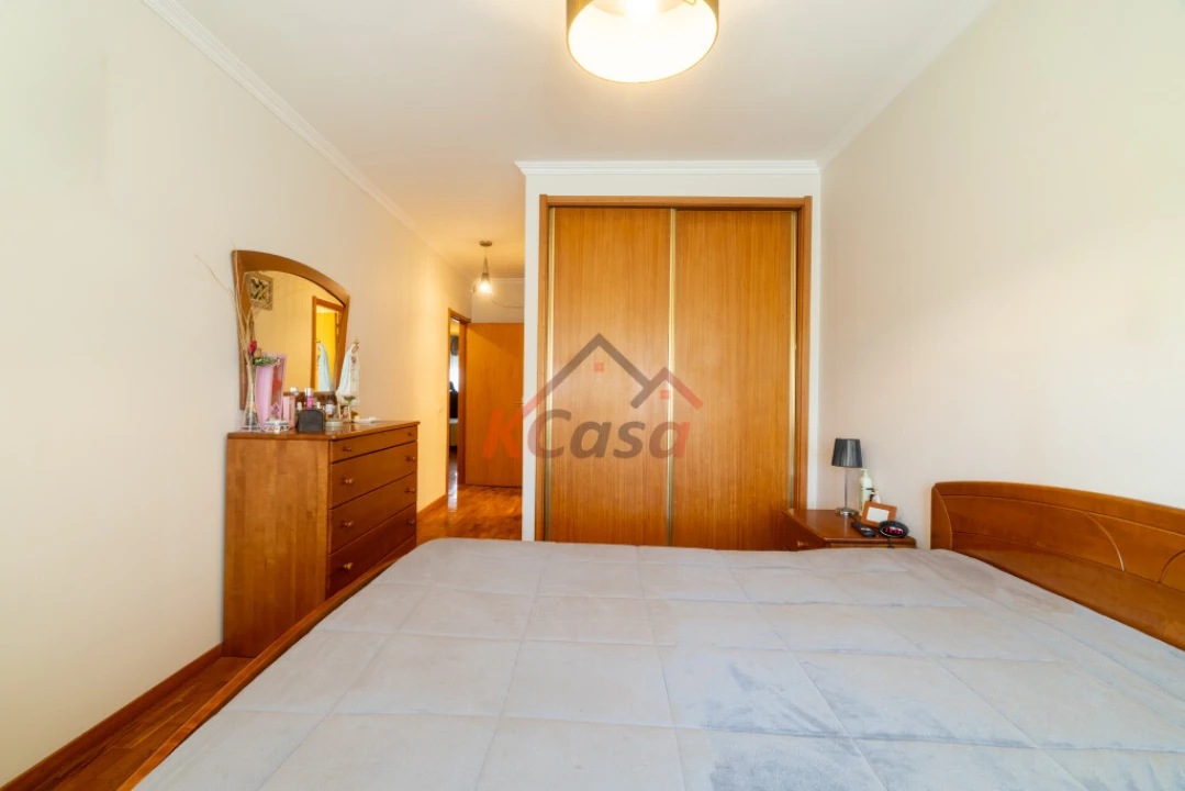 Apartamento T2 para Venda em Rio Tinto Foto 15