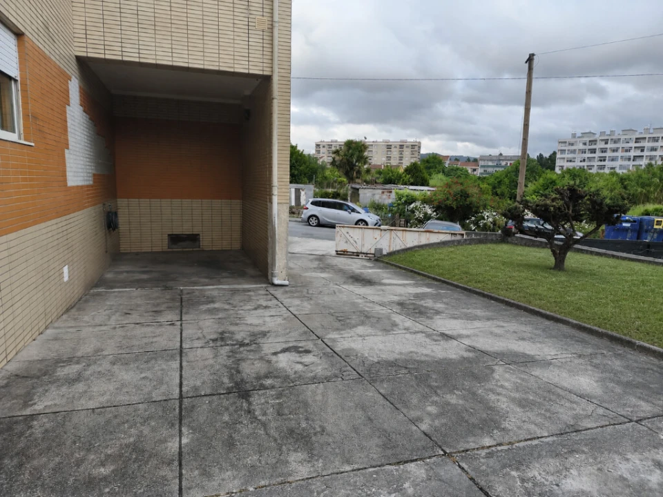 Apartamento T2 para Venda em Rio Tinto Foto 23