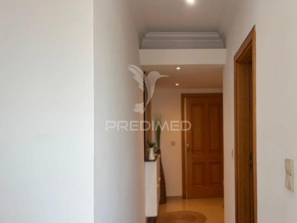 Apartamento T1 para Venda em Charneca de Caparica e Sobreda Foto 7