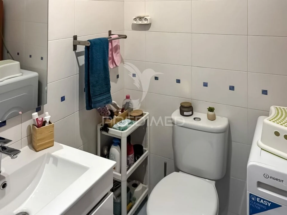 Apartamento T1 para Venda em Charneca de Caparica e Sobreda Foto 6