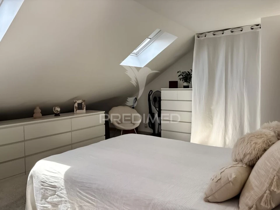 Apartamento T1 para Venda em Charneca de Caparica e Sobreda Foto 12