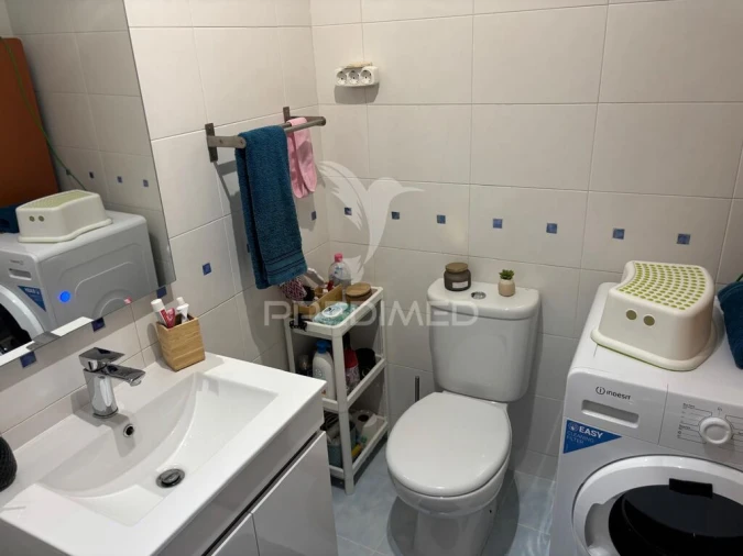 Apartamento para Venda em Charneca de Caparica e Sobreda Foto 5