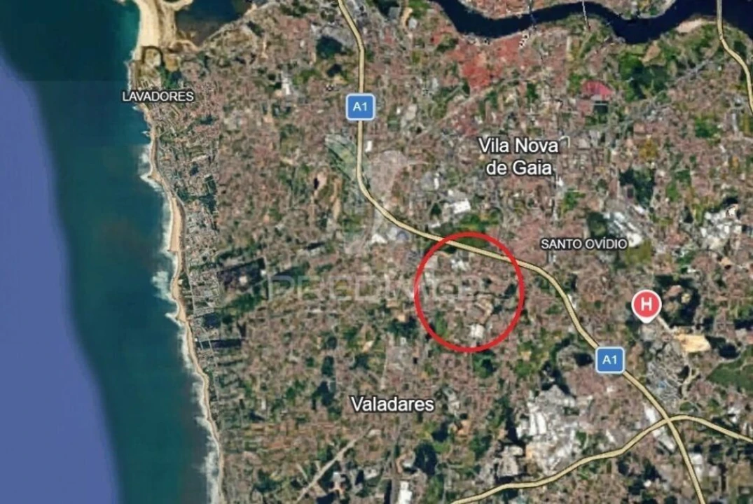 Terreno para Venda em Mafamude e Vilar do Paraíso Foto 2