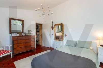 Moradia T4 para Venda em Carcavelos e Parede