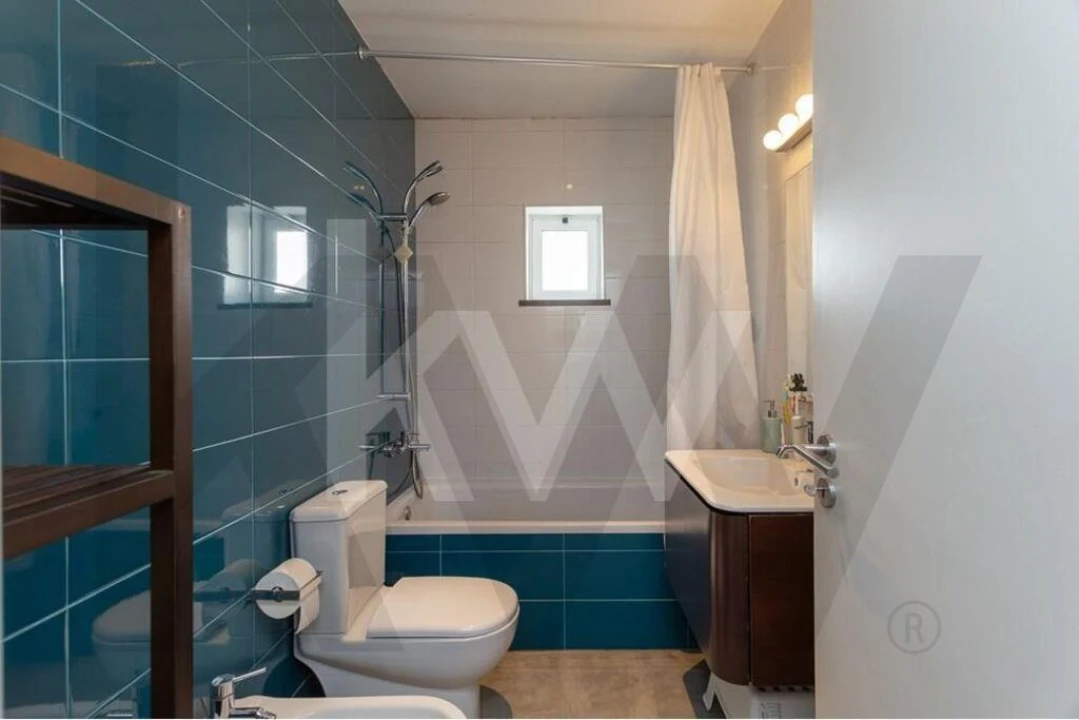 Moradia T4 para Venda em Carcavelos e Parede Foto 40