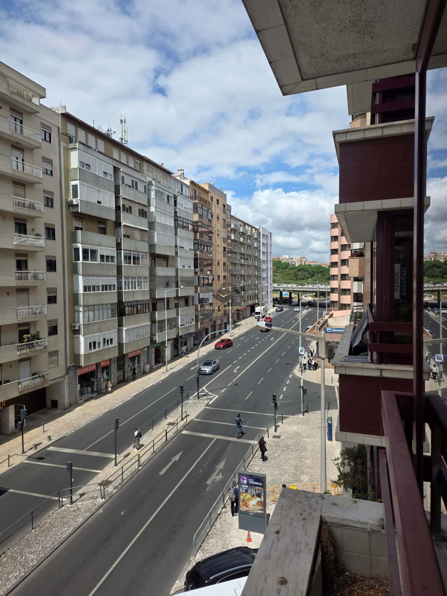 Apartamento T3 para Venda em Benfica Foto 6