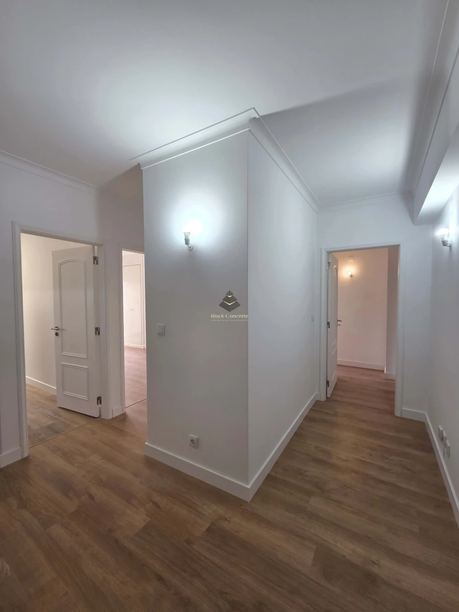Apartamento T3 para Venda em Benfica Foto 10