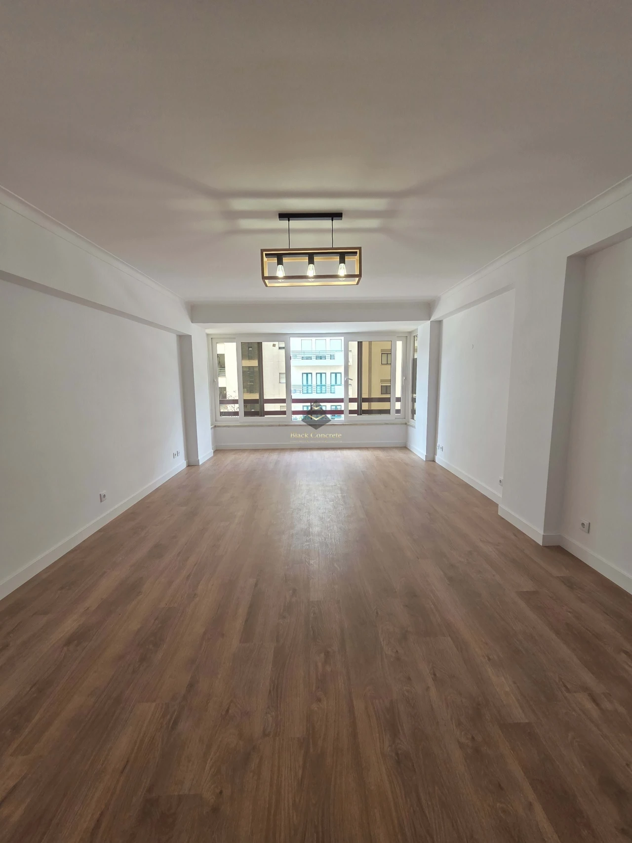 Apartamento T3 para Venda em Benfica Foto 1