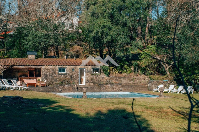 Quinta T6 para Venda em Mentrestido Foto 49