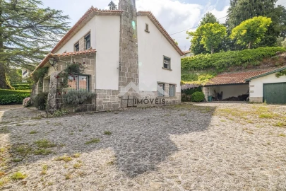 Moradia T6 para Venda em Guardão