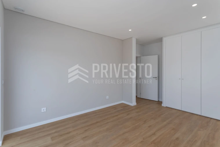 Moradia T3 para Venda em Montargil Foto 27
