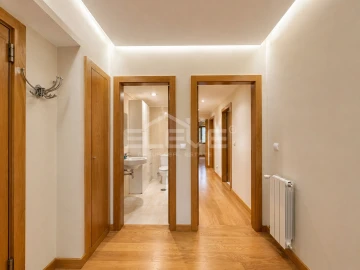 Apartamento T3 para Venda em Mafamude e Vilar do Paraíso