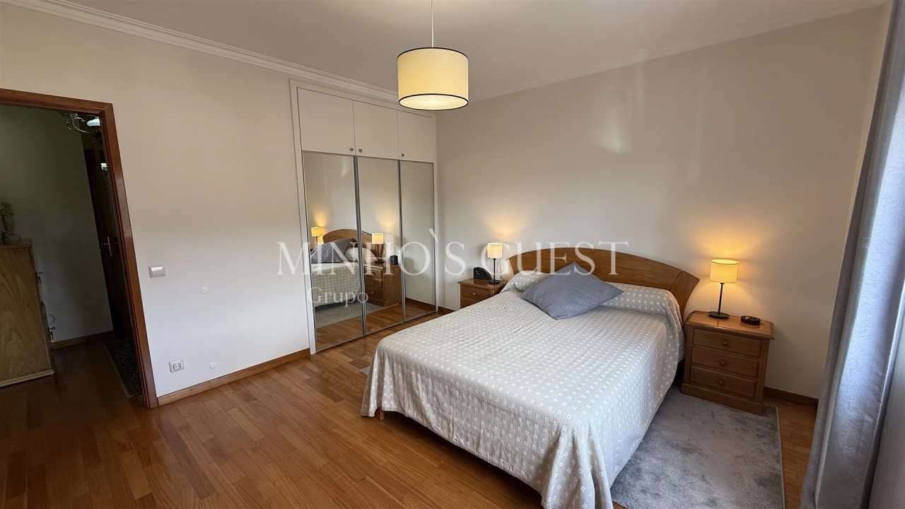 Apartamento T3 para Venda em Gualtar Foto 15