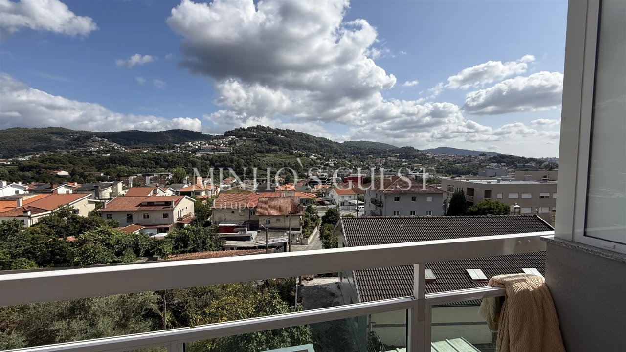Apartamento T3 para Venda em Gualtar Foto 12