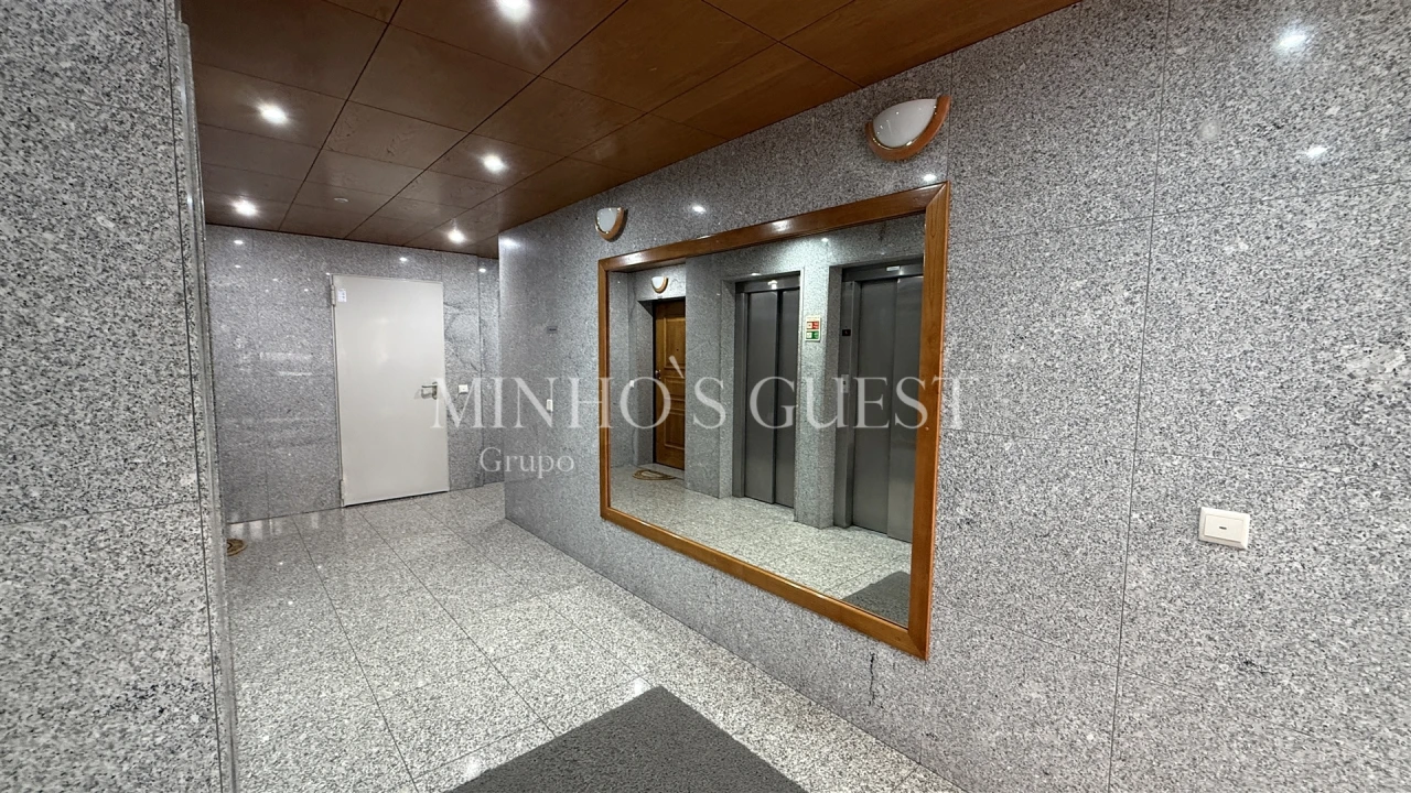 Apartamento T3 para Venda em Gualtar Foto 30