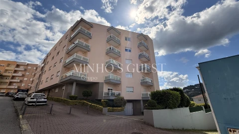 Apartamento T3 para Venda em Gualtar