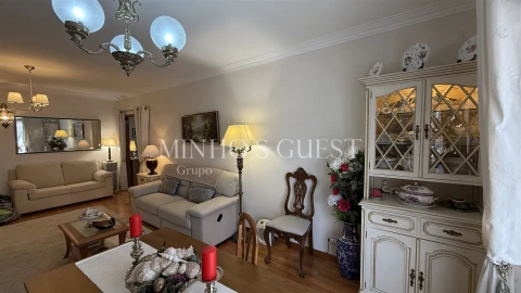 Apartamento T3 para Venda em Gualtar