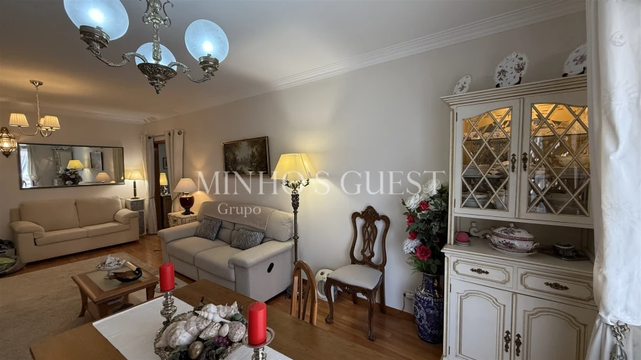 Apartamento T3 para Venda em Gualtar Foto 4