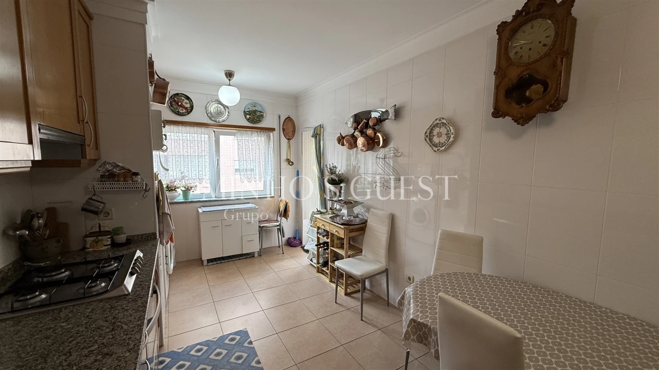 Apartamento T3 para Venda em Gualtar Foto 28