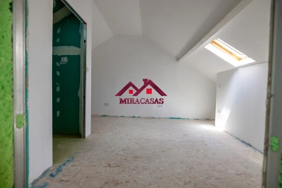 Moradia T4 para Venda em Mira