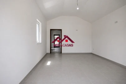 Moradia T4 para Venda em Mira