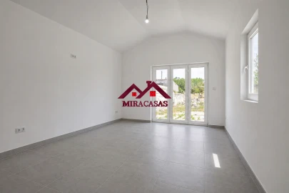 Moradia T4 para Venda em Mira