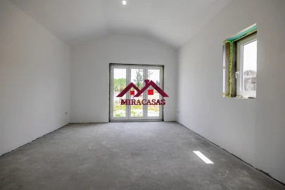 Moradia T4 para Venda em Mira