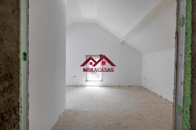 Moradia T4 para Venda em Mira