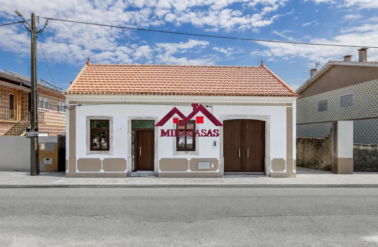 Moradia T4 para Venda em Mira Foto 3