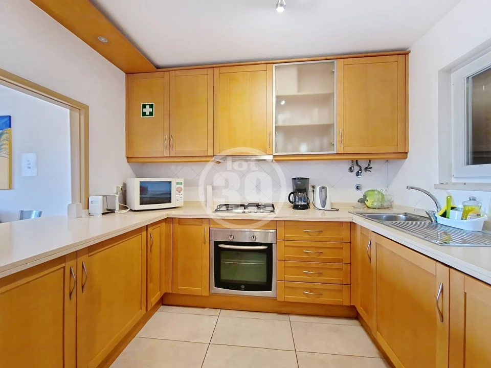 Apartamento T1 para Venda em Albufeira e Olhos de Água Foto 13