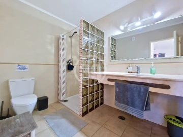 Apartamento para Venda em Albufeira e Olhos de Água