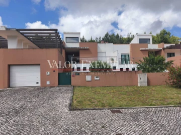Moradia T3 para Venda em Bombarral e Vale Covo
