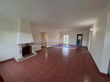 Moradia T3 para Venda em Glória do Ribatejo e Granho