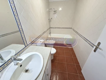 Moradia T3 para Venda em Glória do Ribatejo e Granho