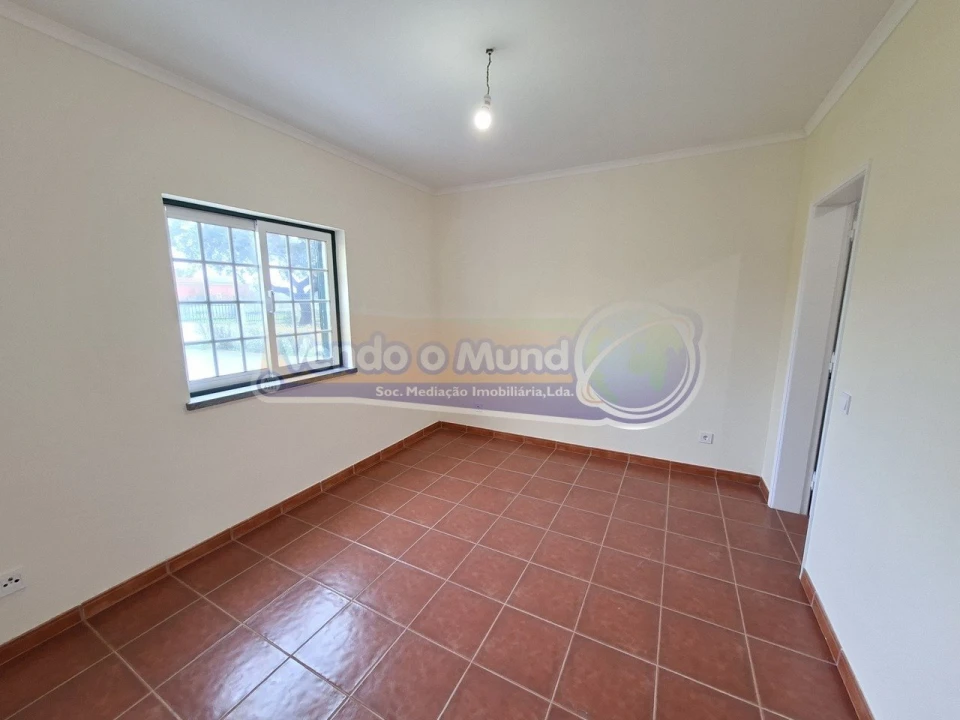 Moradia T3 para Venda em Glória do Ribatejo e Granho Foto 11