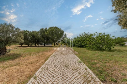 Moradia T8 para Venda em Pavia
