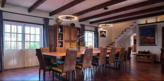 Moradia T8 para Venda em Pavia