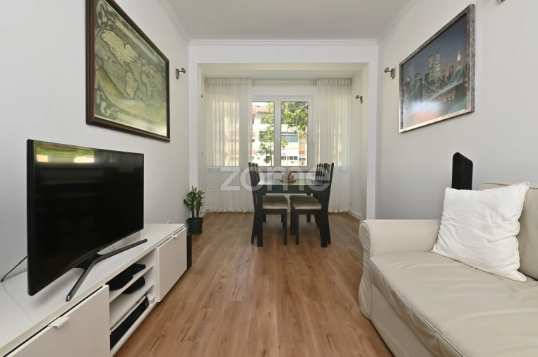 Apartamento T3 para Venda em São Domingos de Rana Foto 8