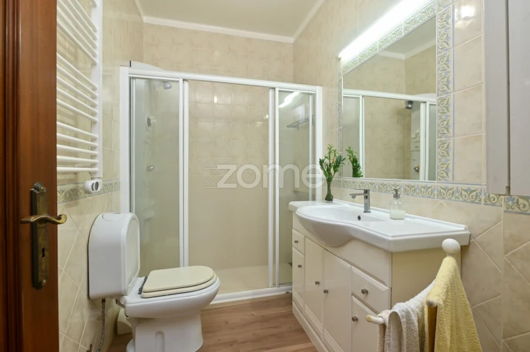 Apartamento T3 para Venda em São Domingos de Rana Foto 13