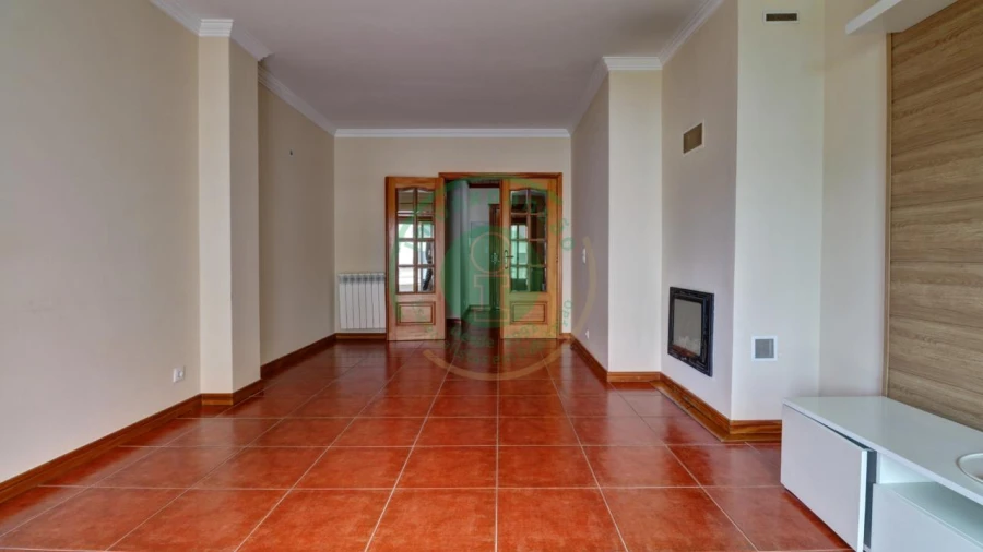 Apartamento T2 para Arrendamento em Buarcos Foto 4