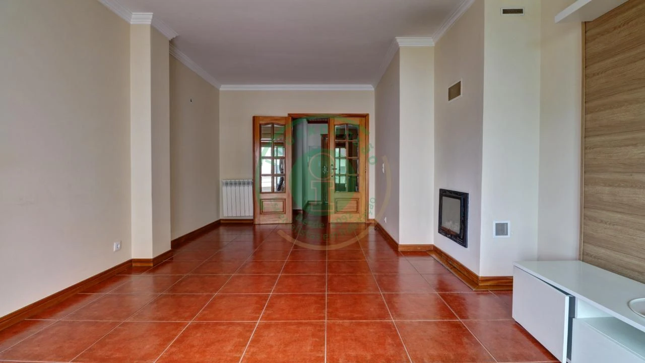 Apartamento T2 para Arrendamento em Buarcos Foto 4