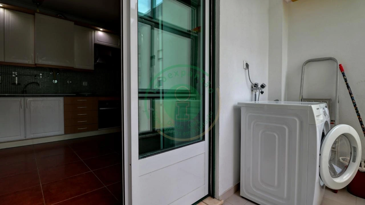 Apartamento T2 para Arrendamento em Buarcos Foto 9