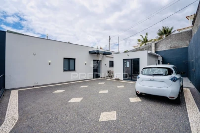 Moradia T5 para Venda em Funchal (Santa Maria Maior)