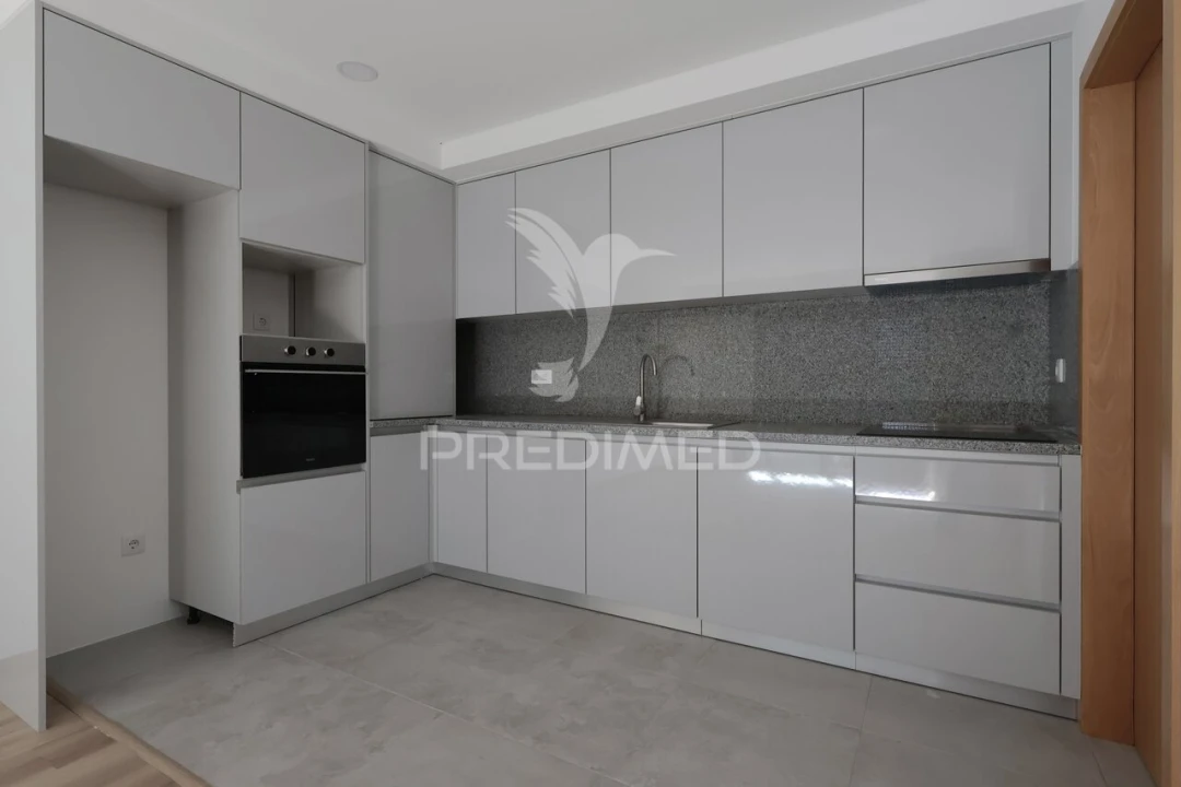 Apartamento T2 para Venda em Pedroso e Seixezelo Foto 11